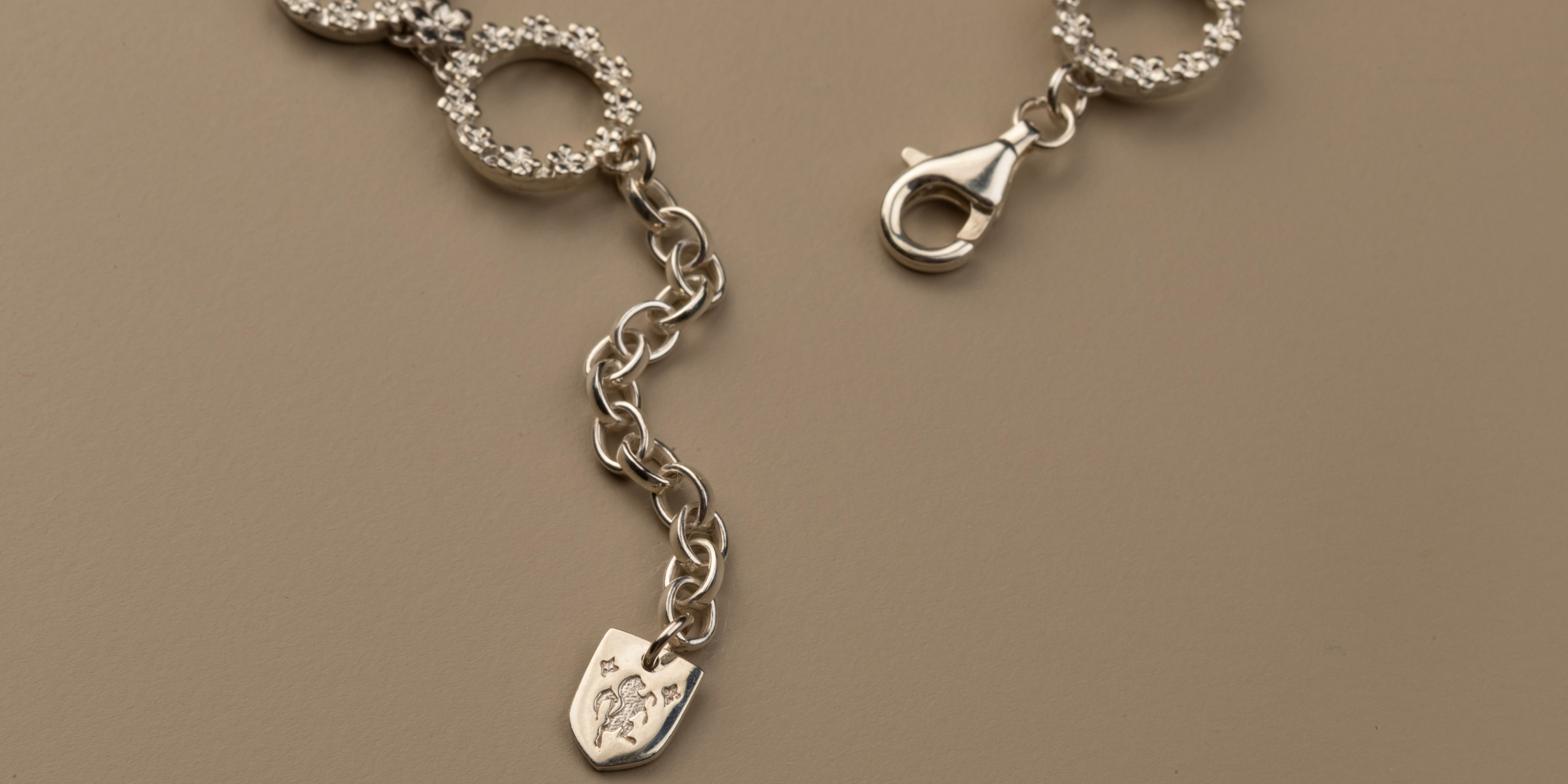 The Forget-Me-Not 'Wreath' Silver Link Bracelet