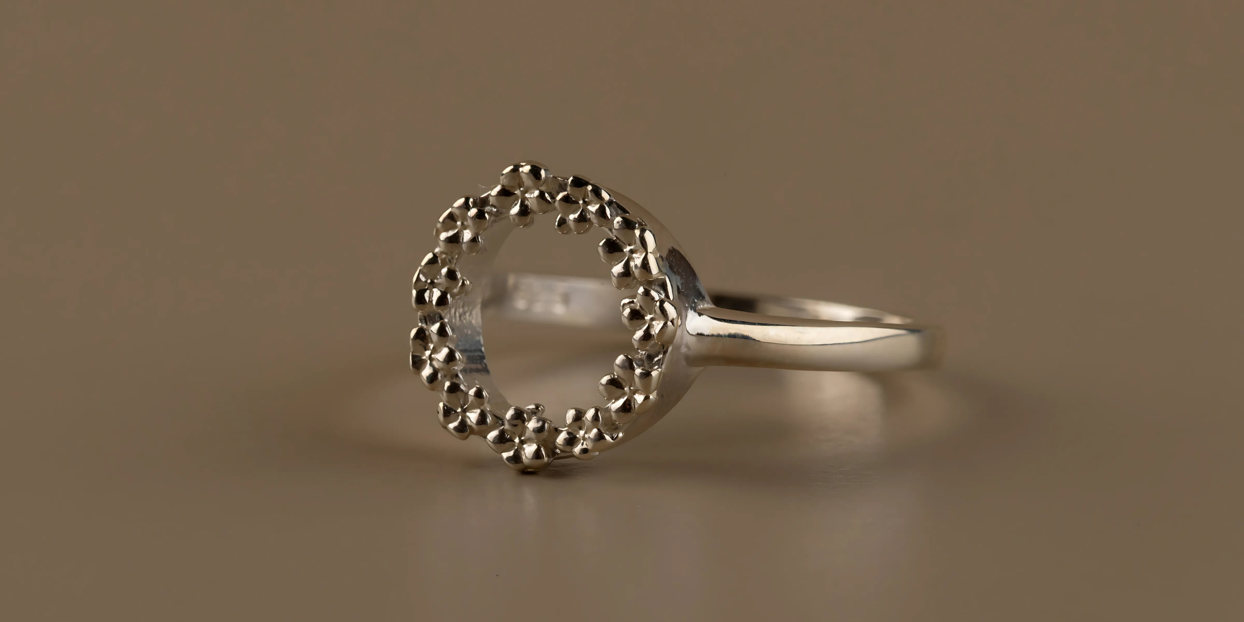 The Forget-Me-Not 'Wreath' Silver Ring