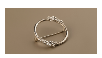 The Forget-Me-Not 'Wreath' Silver Brooch
