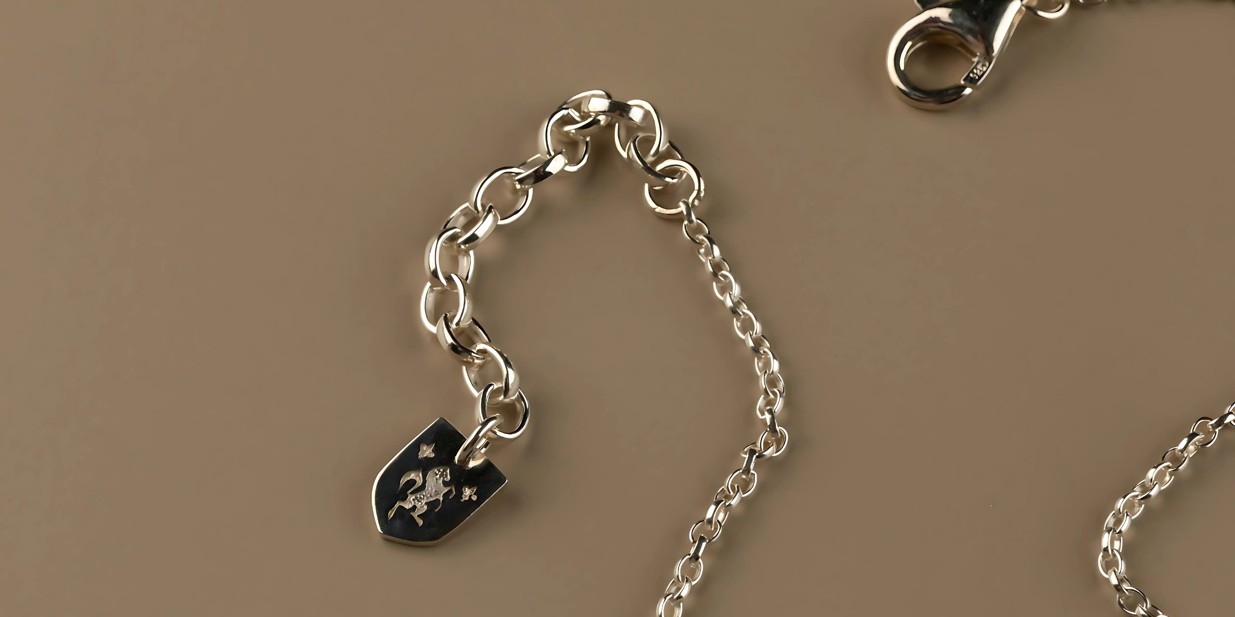 The Forget-Me-Not 'Wreath' Silver Bracelet