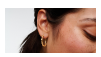 The Forget-Me-Not 'Wreath' Hoop Earrings in solid 9-carat Gold